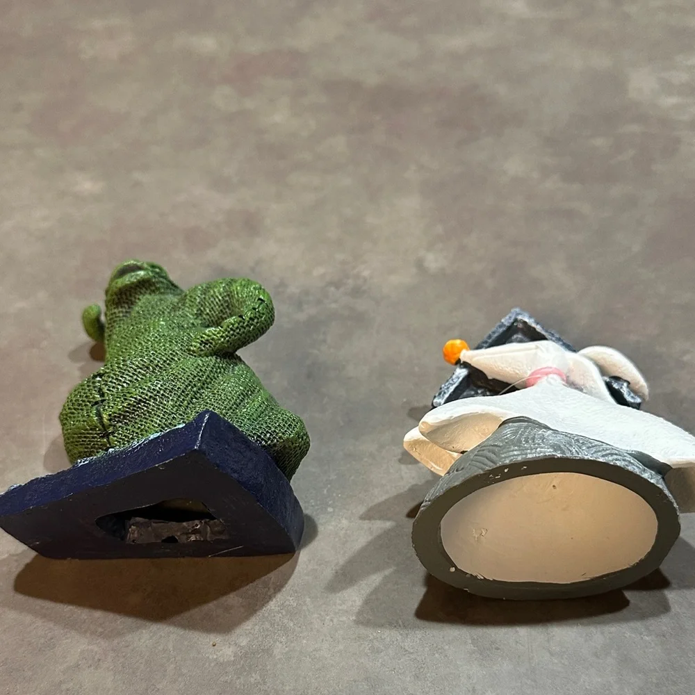 Zero and oogie boogie Aquarium figures